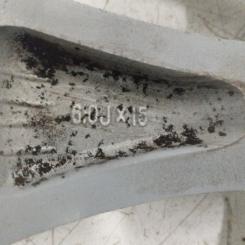 Recambio de llanta para kia carens (un) 1.6 crdi cat referencia OEM IAM 529101D110 6,0JX15OFF SET41 5H 5X115