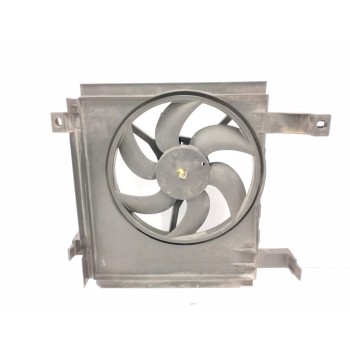 Recambio de electroventilador para smart fortwo coupe 0.7 cc referencia OEM IAM 0013196V003  
