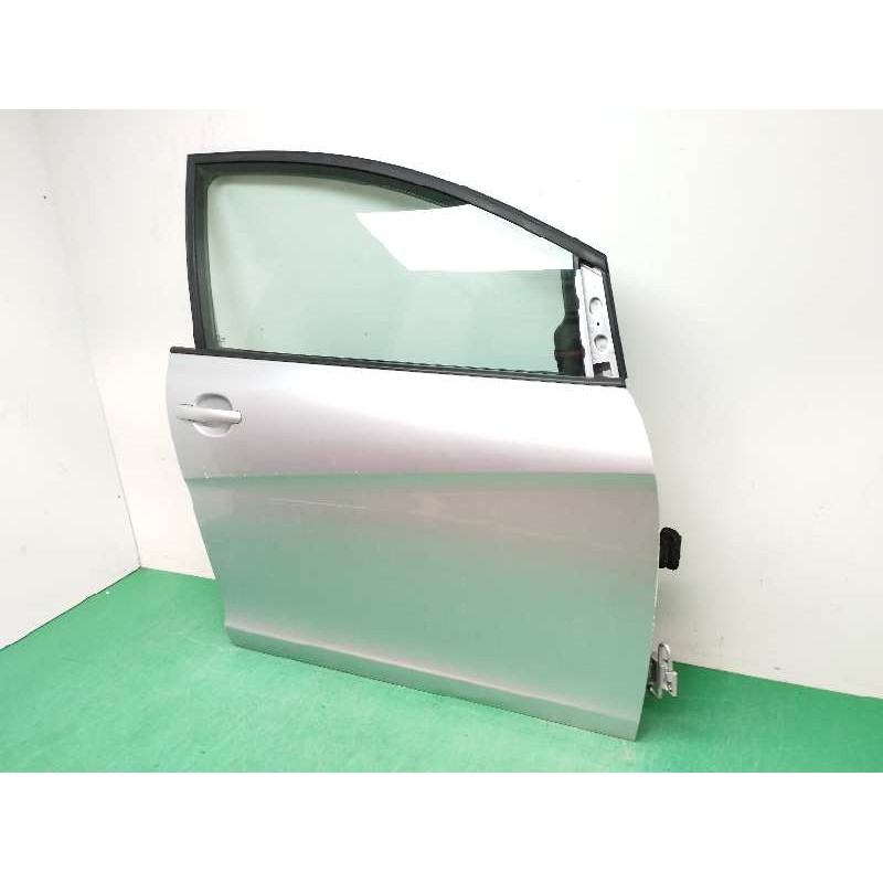 PUERTA DELANTERA DERECHA