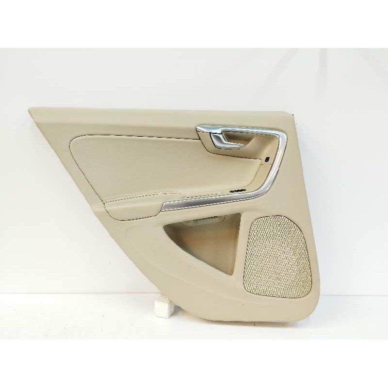 Recambio de guarnecido puerta trasera izquierda para volvo v60 kombi cross country 2.0 diesel cat referencia OEM IAM 8635872 TIE