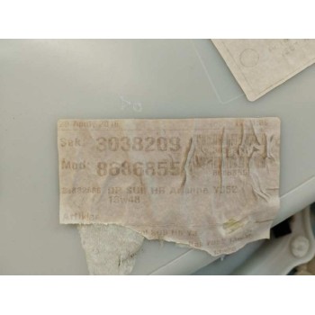 Recambio de guarnecido puerta trasera derecha para volvo v60 kombi cross country 2.0 diesel cat referencia OEM IAM 8635883  