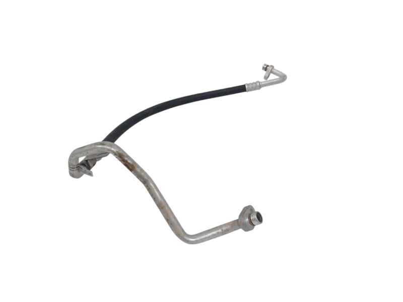 Recambio de tubos aire acondicionado para renault clio iv 0.9 referencia OEM IAM 924901662R  
