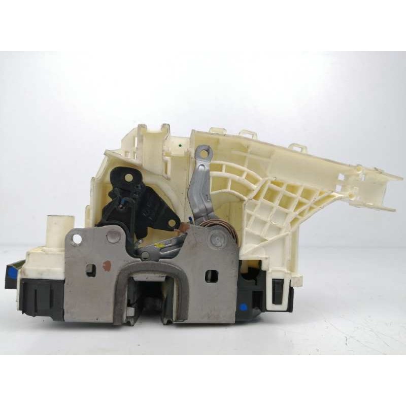 CERRADURA PUERTA DELANTERA IZQUIERDA