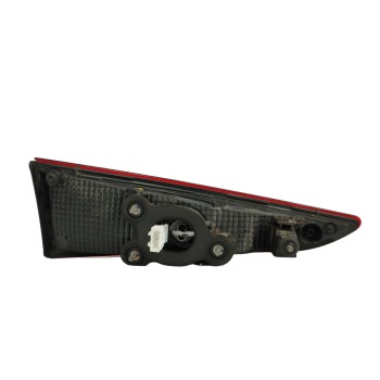 Recambio de piloto trasero derecho interior para hyundai kona 1.0 tgdi cat referencia OEM IAM 92404J90  