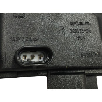 Recambio de luz de freno para piaggio (vespa) mp3 500 hpe (td1) referencia OEM IAM 320676DX LADO DERECHO 