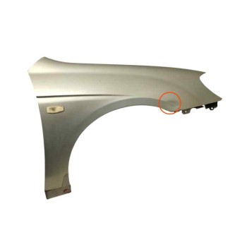 Recambio de aleta delantera derecha para kia cerato i sedán (ld) 2.0 crdi referencia OEM IAM 663212F040  