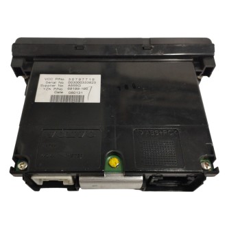 Recambio de pantalla multifuncion para volvo c30 1.6 diesel cat referencia OEM IAM 30797719  