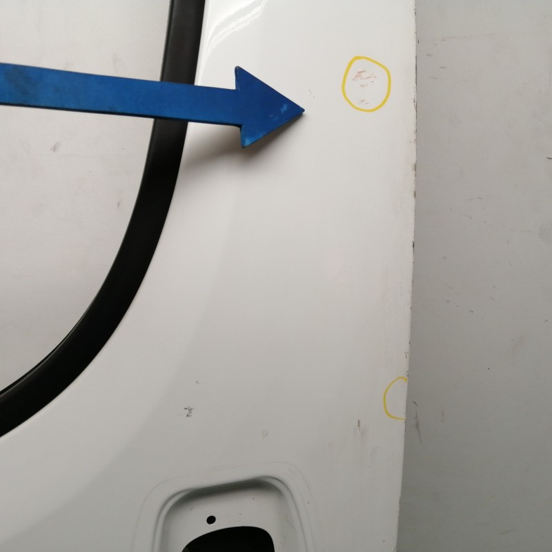 PUERTA DELANTERA IZQUIERDA OBSERVAR FOTOS