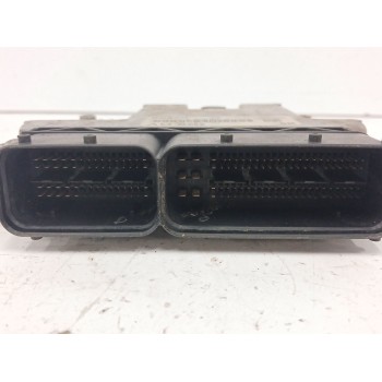 Recambio de centralita motor uce para opel vectra c berlina 1.9 cdti referencia OEM IAM 55197152  0281012533