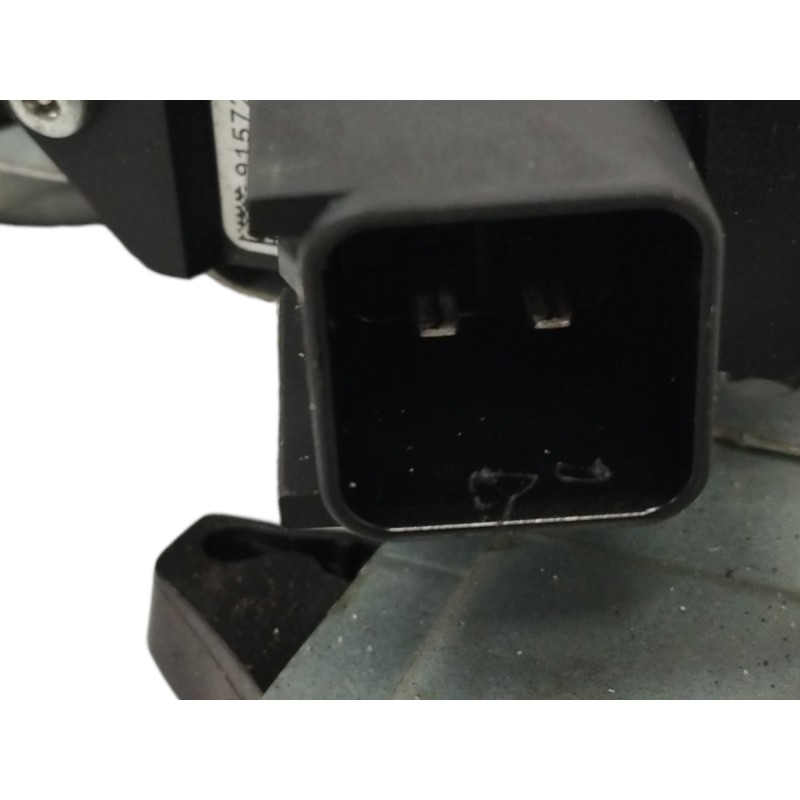 ELEVALUNAS TRASERO DERECHO 964840107 910280103