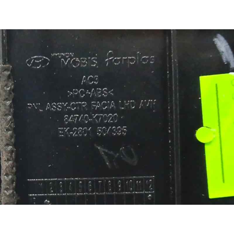 MOLDURA KIT SALPICADERO 84796K7010