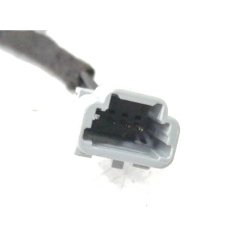 Recambio de enganche cinturon derecho para renault clio iv 1.5 dci diesel fap referencia OEM IAM 878167711R TRASERO 