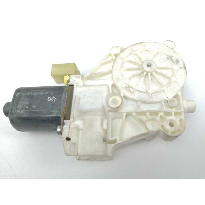MOTOR ELEVALUNAS DELANTERO DERECHO