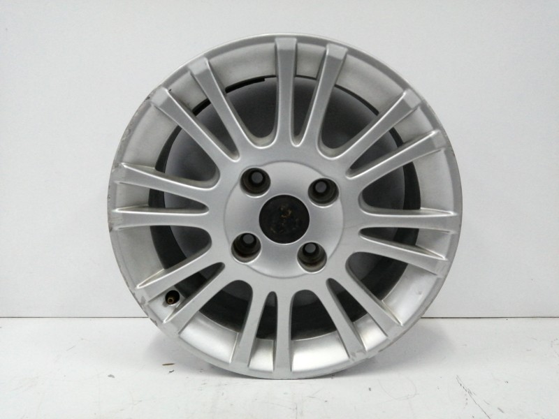 Recambio de llanta para volvo s40 berlina 1.6 cat referencia OEM IAM 30620801 6JX15X44 