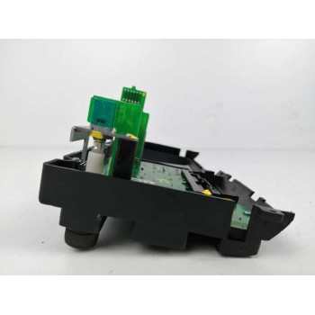 Recambio de sistema audio / radio cd para bmw serie 7 (e38) 730d automático referencia OEM IAM 65528372591 MANDOS 31123033424