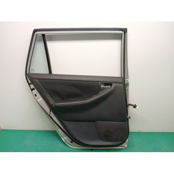 Recambio de puerta trasera izquierda para toyota corolla station wagon (_e12_) 2.0 d-4d (cde120_) referencia OEM IAM   