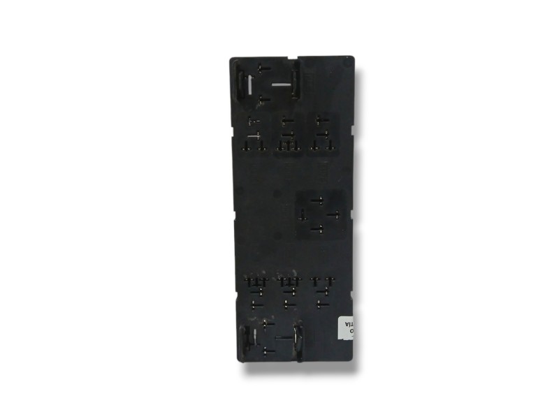 Recambio de caja reles / fusibles para volkswagen caddy ka/kb (2k) 1.9 tdi referencia OEM IAM 3C0937049D F005V0052 Recambio de caja reles / fusibles para volkswagen caddy ka/kb (2k) 1.9 tdi referencia OEM IAM 3C0937049D F005V0052