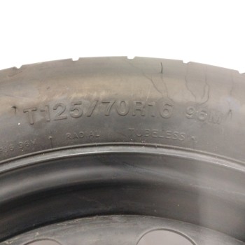 Recambio de neumatico repuesto para audi a3 (8p) 1.9 tdi referencia OEM IAM 1K0601027F 3,5JX16H2 ET25,5 5H 5X112