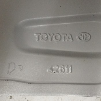 Recambio de llanta para toyota corolla verso (r1) 2.2 d-cat referencia OEM IAM 426110F080 7JJX17CH ET45 5H 5X115