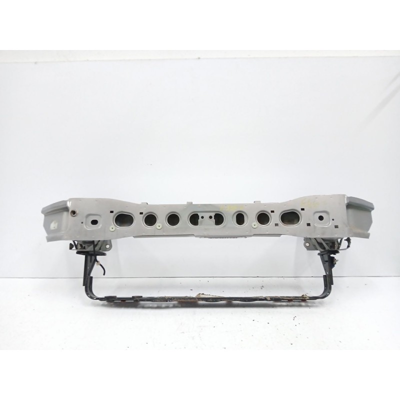 Recambio de refuerzo paragolpes delantero para ford focus iii 1.6 tdci referencia OEM IAM F0C172803  