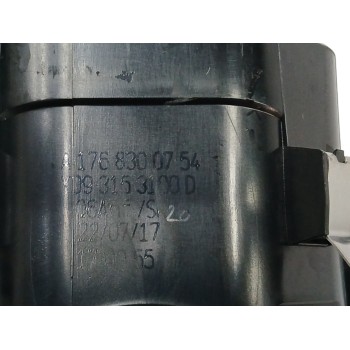 Recambio de rejilla aireadora para mercedes-benz clase a (w176) a 200 cdi / d (176.008) referencia OEM IAM A1768300754  