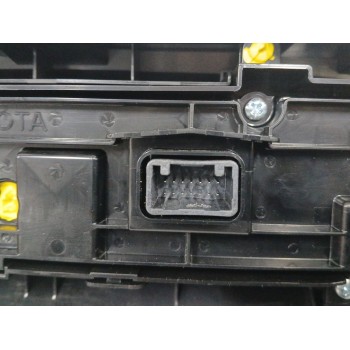 Recambio de mando climatizador para mazda 2 hybrid 1.5 12v referencia OEM IAM 55900K0070  