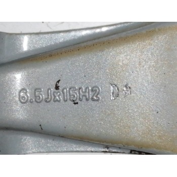 Recambio de llanta para kia carnival 2.9 turbodiesel cat referencia OEM IAM  6,5JX15H2 ET35 