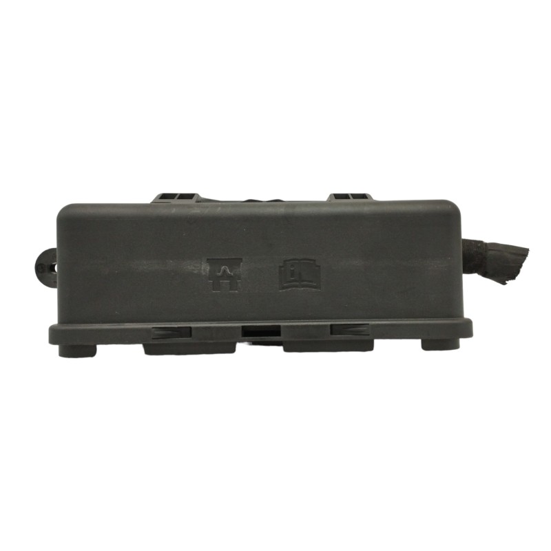 Recambio de caja reles / fusibles para volvo v40 1.6 diesel cat referencia OEM IAM AV6T14K131AB  