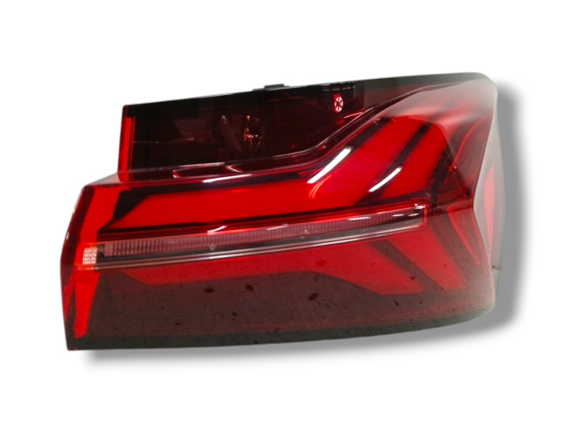 Recambio de piloto trasero derecho para mg marvel r electric referencia OEM IAM 11479802 20240161 