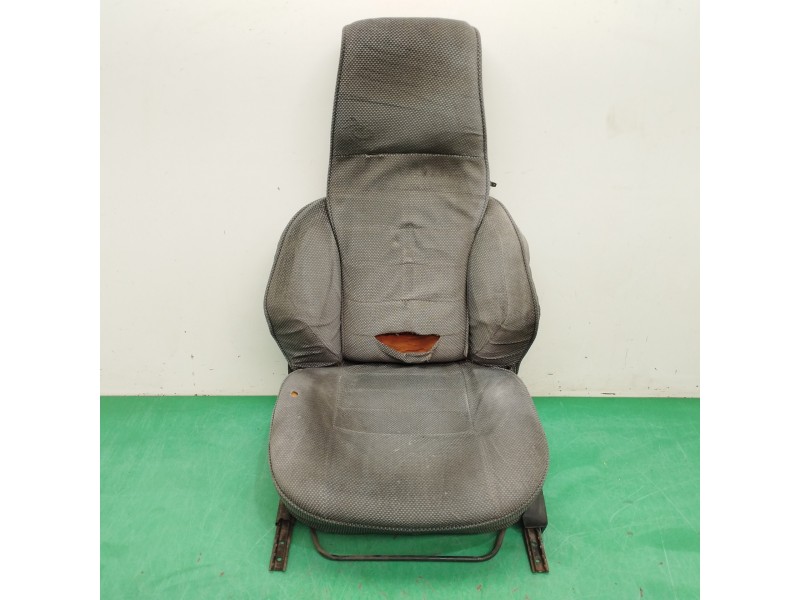 Recambio de asiento delantero derecho para renault fuego 2.0 referencia OEM IAM OBSERVAR FOTO Recambio de asiento delantero derecho para renault fuego 2.0 referencia OEM IAM OBSERVAR FOTO