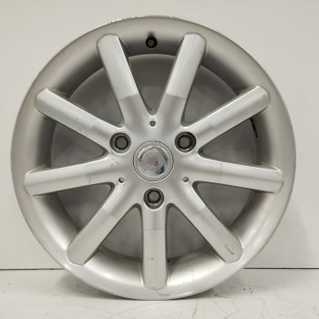 Recambio de llanta para smart fortwo coupe 0.7 cc referencia OEM IAM 0015426V001 4,0JX15H2 ET27 3H 3X135