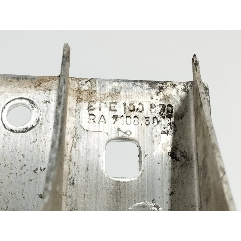 REFUERZO PARAGOLPES DELANTERO RA710850