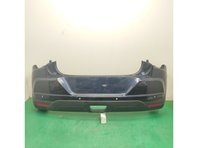 Recambio de paragolpes trasero para ssangyong tivoli 1.5 g15dtf referencia OEM IAM 7881135050 OBSERVAR FOTOS 