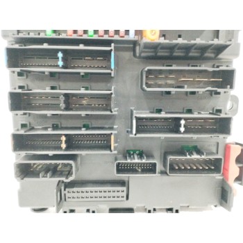 Recambio de caja reles / fusibles para saab 9-3 (ys3f, e79, d79, d75) 1.9 tid referencia OEM IAM 12764435 519161202 