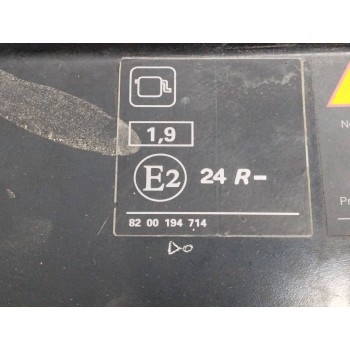 Recambio de travesaño superior para renault espace iv (jk0) dci turbodiesel referencia OEM IAM 8200194714  