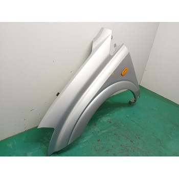 Recambio de aleta delantera izquierda para ssangyong kyron 2.0 xdi referencia OEM IAM 5181109100 5181108C00 