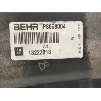 Recambio de electroventilador para opel insignia berlina 2.0 16v cdti referencia OEM IAM 13223018 P8658004 