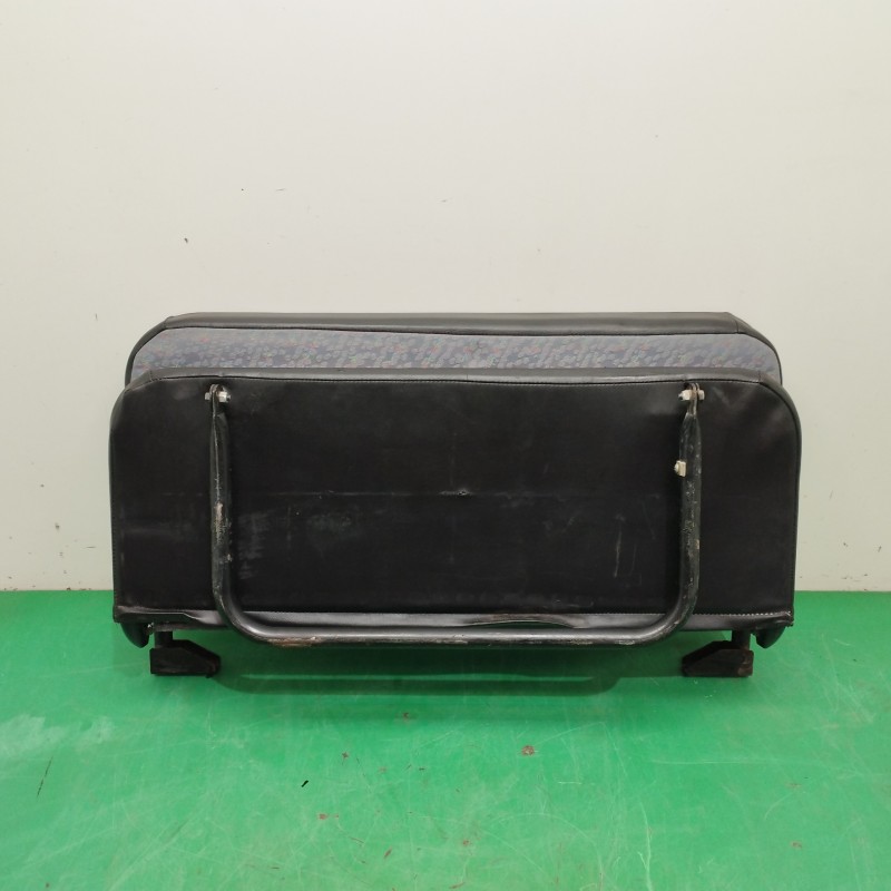 ASIENTOS TRASEROS TERCERA FILA