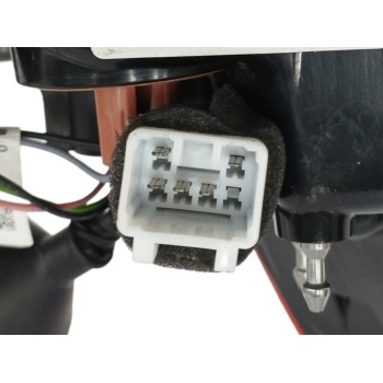 Recambio de piloto trasero derecho para kia ceed sportswagon 1.0 tgdi cat referencia OEM IAM 92402J7100  