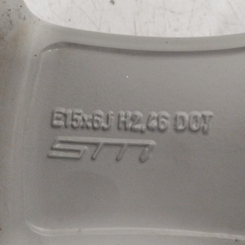 LLANTA E15X6JH2 46 4H 4X115