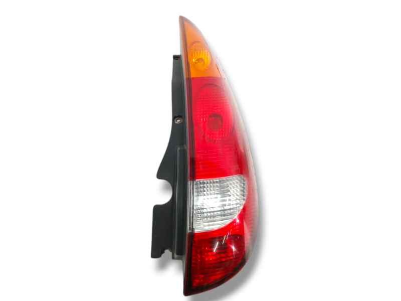 Recambio de piloto trasero derecho para nissan almera tino (v10m) referencia OEM IAM   