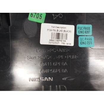 Recambio de moldura para nissan juke (f16_) dig-t 117 referencia OEM IAM 684116PE1A DEL SALPICADERO 684106PE1A