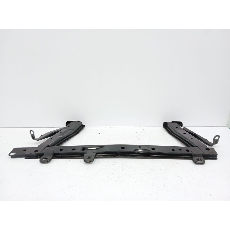 Recambio de travesaño inferior para renault clio iv (bh_) 0.9 tce 90 referencia OEM IAM 544H60557R  