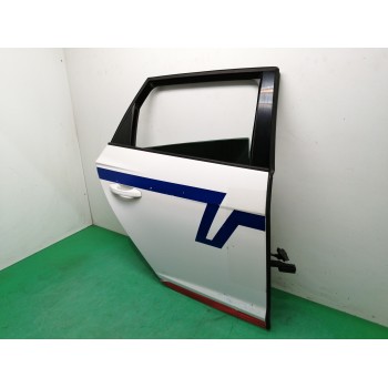 Recambio de puerta trasera derecha para seat leon st (5f8) 2.0 tdi referencia OEM IAM 5F4833056 OBSERVAR FOTOS 