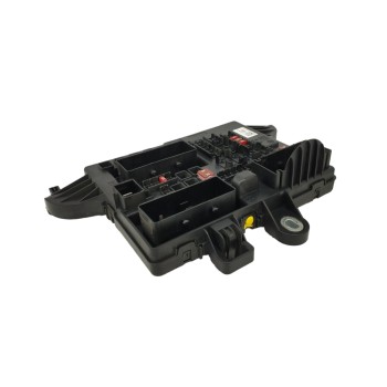 Recambio de caja reles / fusibles para opel insignia berlina 2.0 16v cdti referencia OEM IAM 2273776803  
