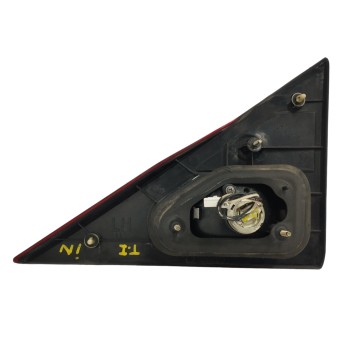 Recambio de piloto trasero izquierdo interior para ssangyong rodius 2.7 turbodiesel cat referencia OEM IAM 8360221201  
