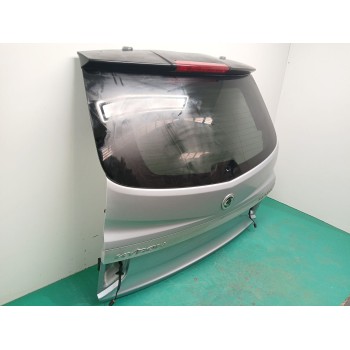Recambio de porton trasero para ssangyong kyron 2.0 xdi referencia OEM IAM 6401109100  