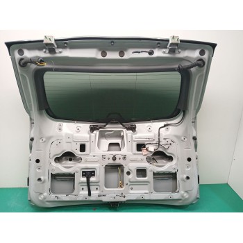 Recambio de porton trasero para ssangyong kyron 2.0 xdi referencia OEM IAM 6401109100  