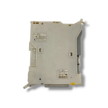 Recambio de caja reles / fusibles para lexus is200 (ds2/is2) 2.2 d-cat referencia OEM IAM 8273053020  