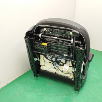 Recambio de asiento delantero derecho para mercedes-benz clase a sedán (v177) a 200 d (177.112) referencia OEM IAM  PROTECTOR SA